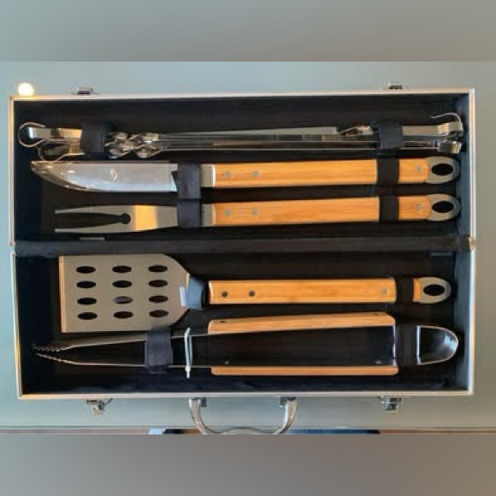 Silver Star 10 piece bamboo BBQ set